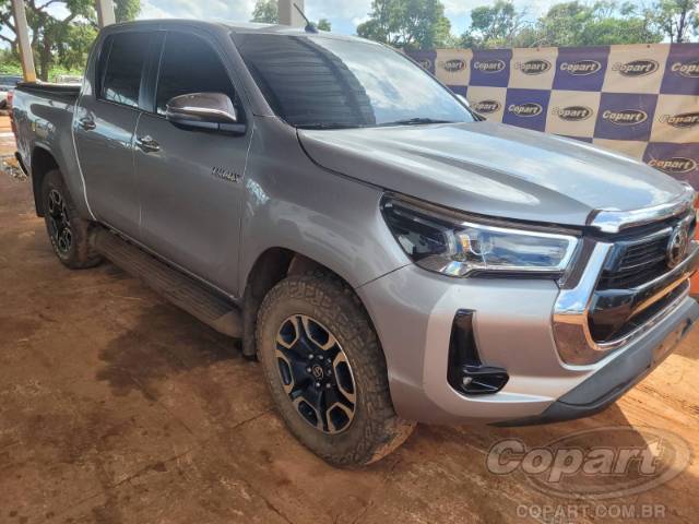 2023 TOYOTA HILUX CD 