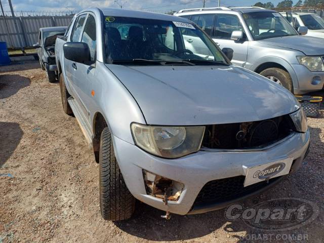 2015 MITSUBISHI L200 TRITON 