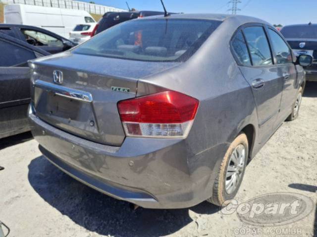 2011 HONDA CITY 