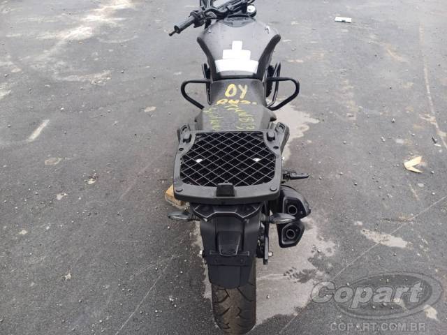 2025 BAJAJ DOMINAR 