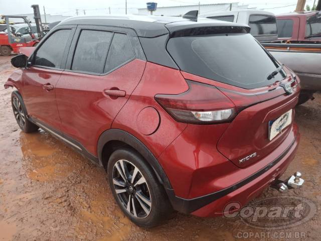 2024 NISSAN KICKS 