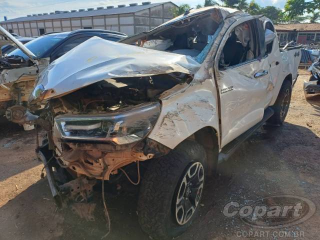 2023 TOYOTA HILUX CD 