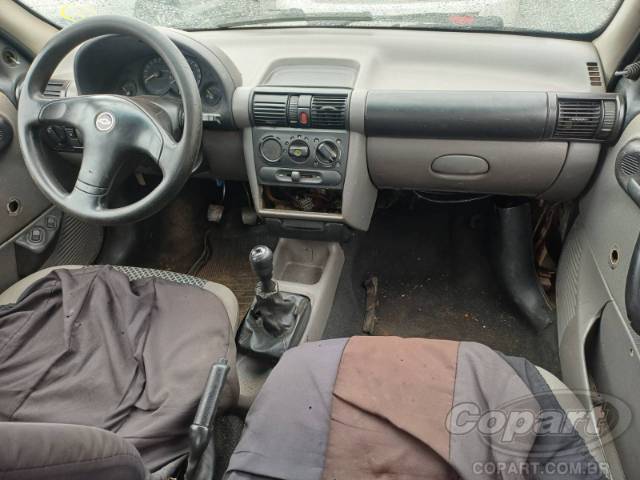 2010 CHEVROLET CLASSIC 