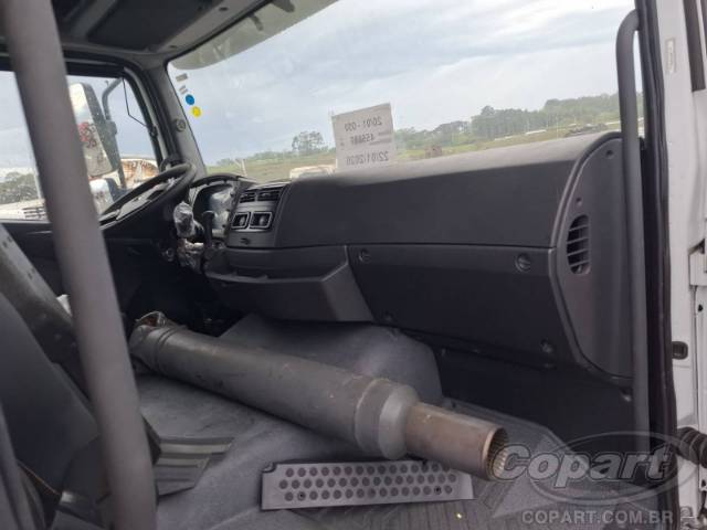 2026 MERCEDES-BENZ Axor 