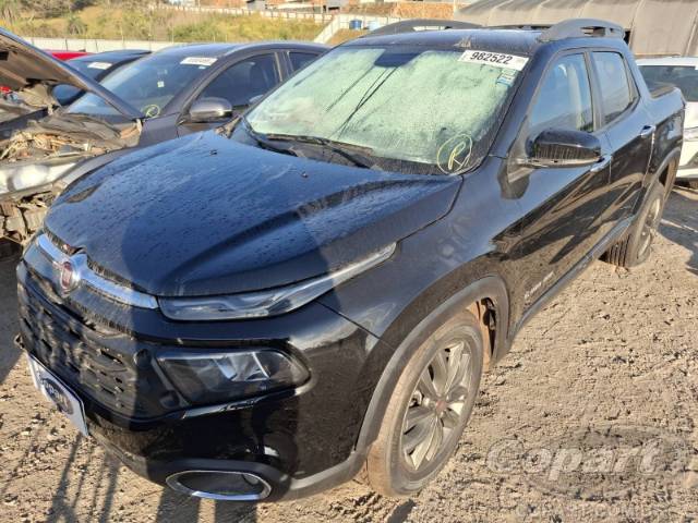 2017 FIAT TORO 