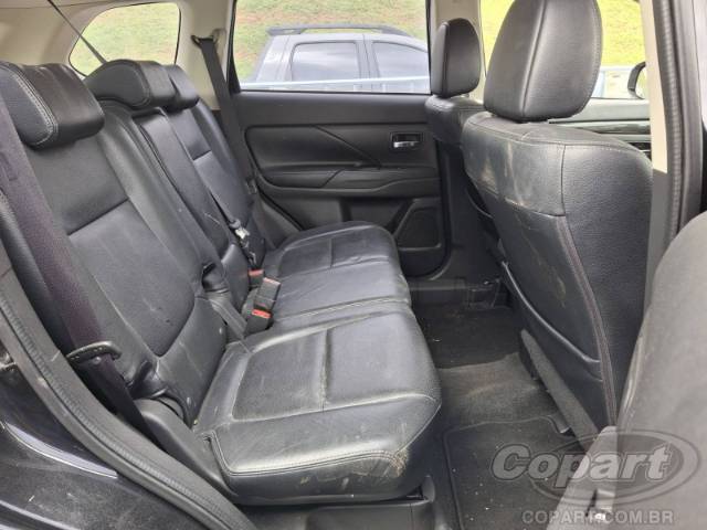 2016 MITSUBISHI OUTLANDER 
