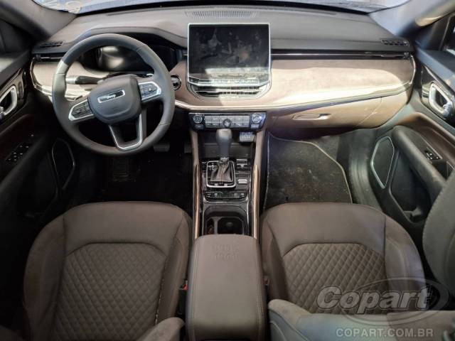2025 JEEP COMMANDER 