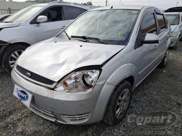 2006 FORD FIESTA SEDAN 