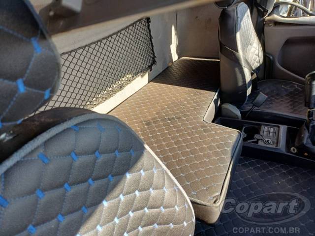 2012 VOLKSWAGEN CONSTELLATION 