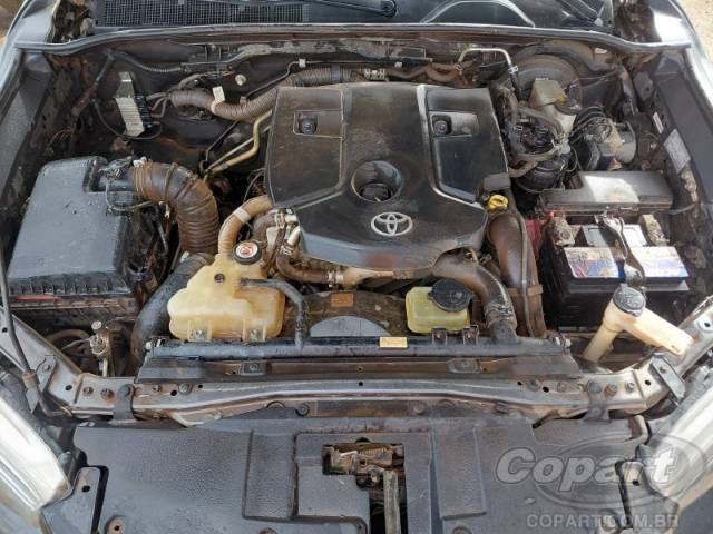 2019 TOYOTA HILUX CD 