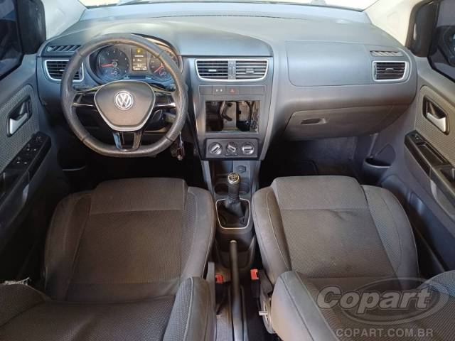 2011 VOLKSWAGEN FOX 