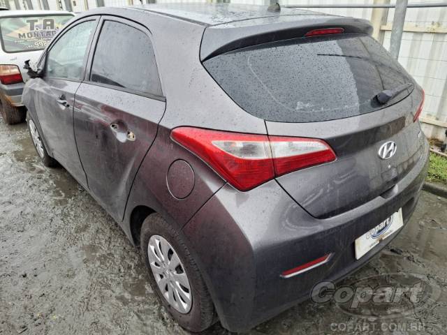 2014 HYUNDAI HB20 
