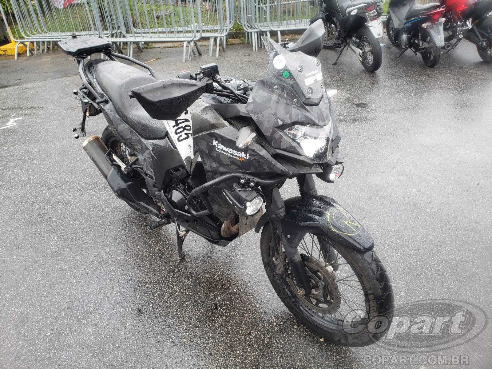 Veículo KAWASAKI Versys-X Kawasaki Versys-X 300 Tourer ABS 2020 Pequena Monta 2020 em leilão