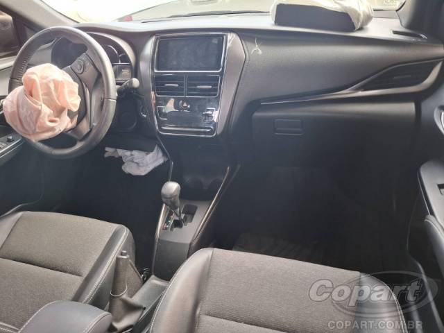 2025 TOYOTA YARIS 