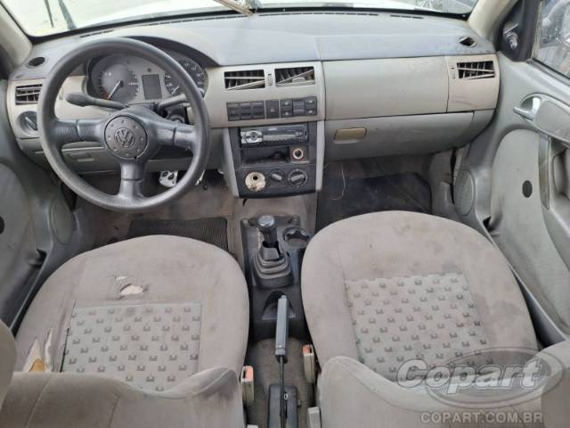 2002 VOLKSWAGEN GOL 