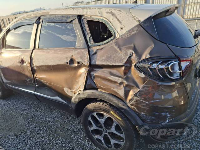 2019 RENAULT CAPTUR 