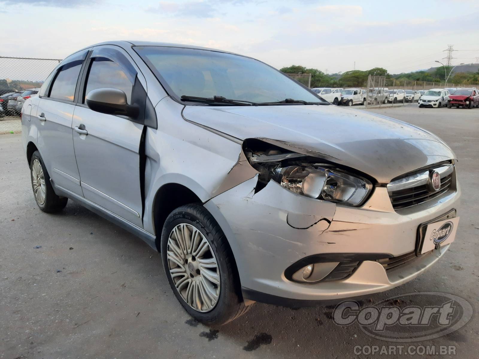 Fiat Grand Siena Essence 1.6 16V E.Torq 2015
