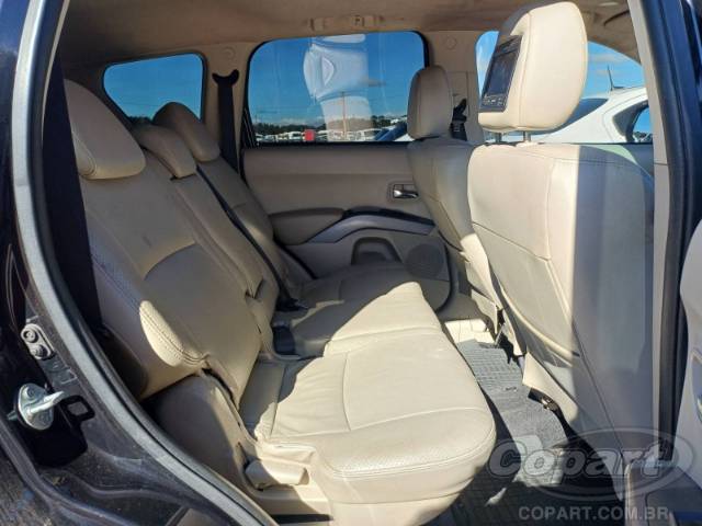 2012 MITSUBISHI OUTLANDER 