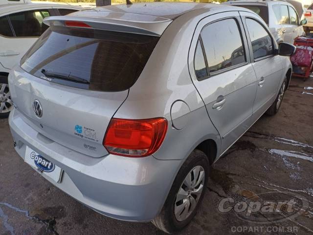2013 VOLKSWAGEN GOL 