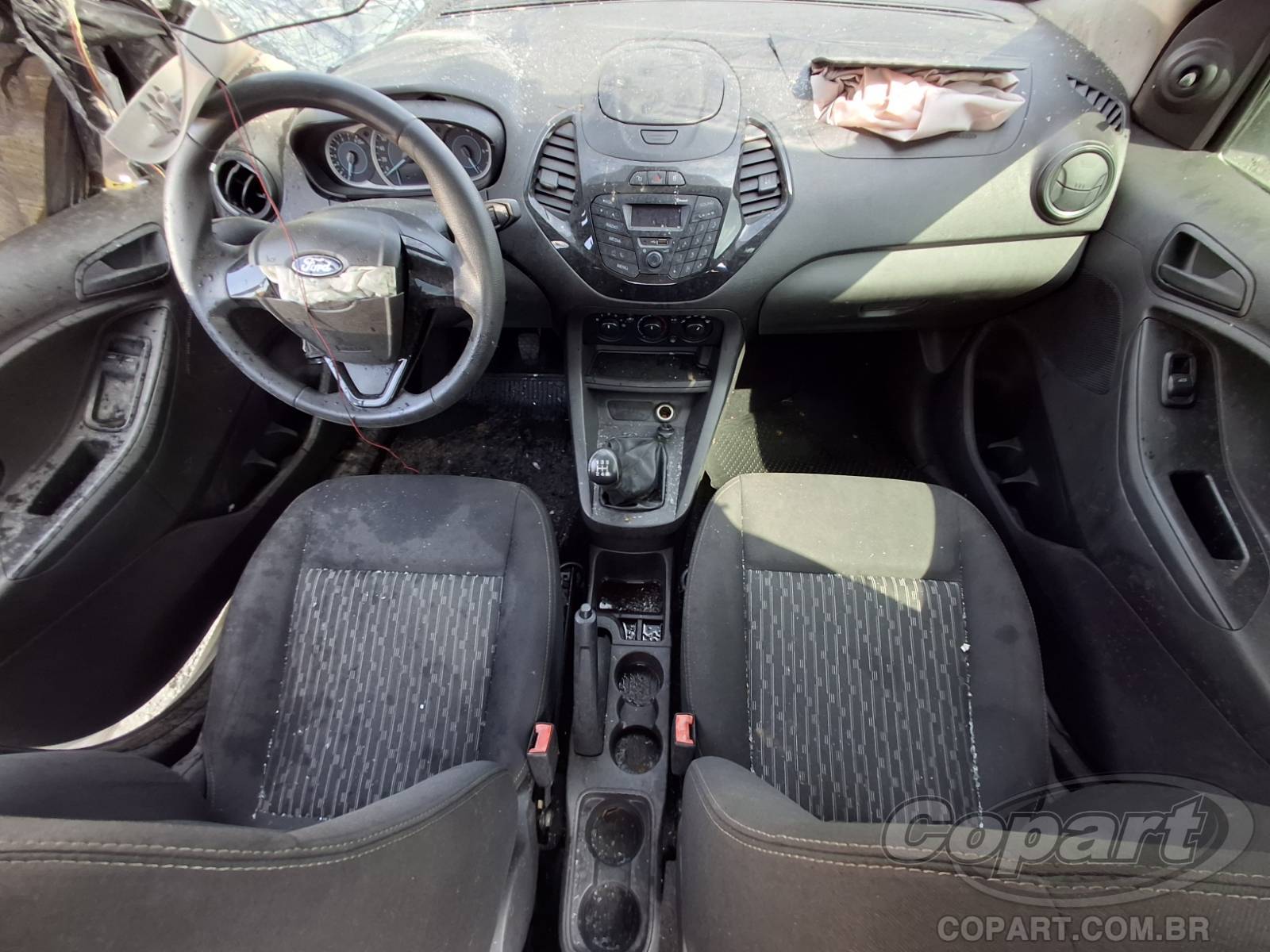 Foto 9 de 10: 2017 FORD KA SEDAN