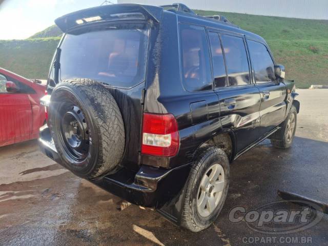 2004 MITSUBISHI PAJERO TR4 