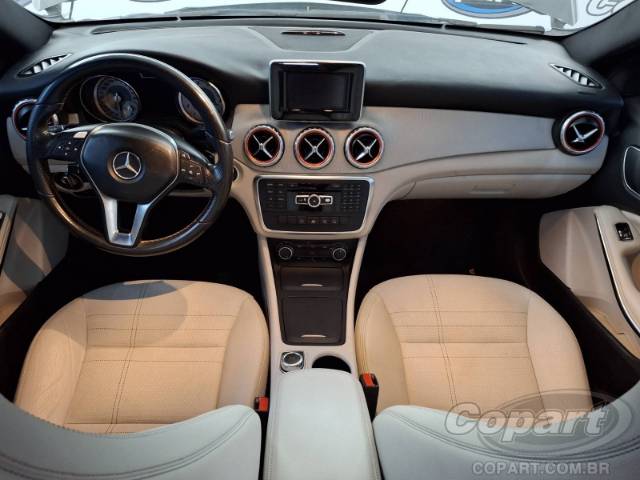 2015 MERCEDES BENZ GLA 