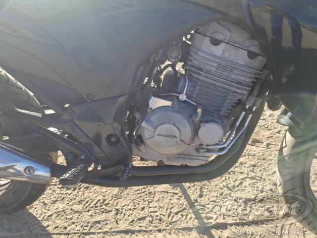 2011 HONDA CB 300 
