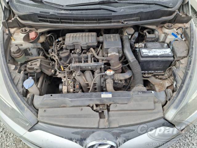 2013 HYUNDAI HB20 