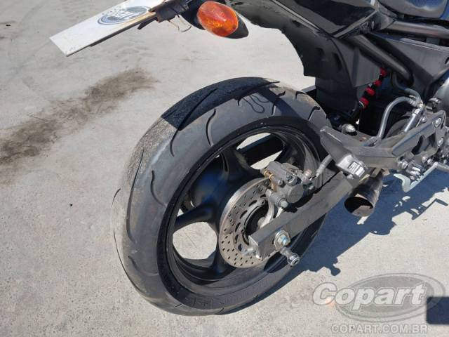 2011 YAMAHA XJ6 