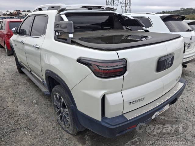 2026 FIAT TORO 
