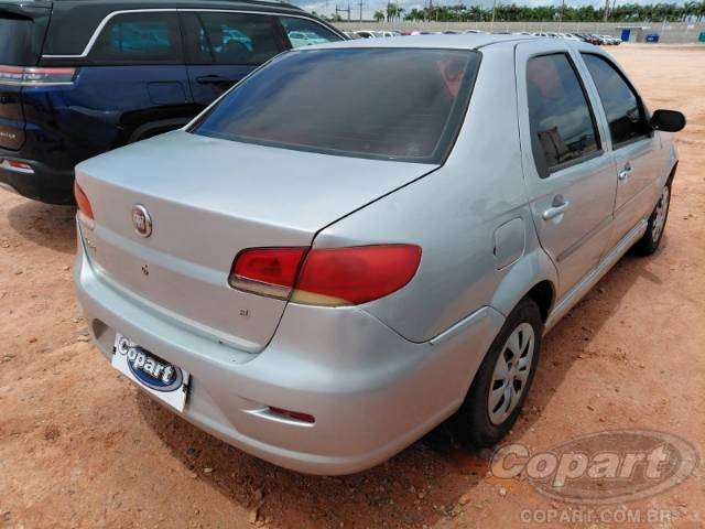 2011 FIAT SIENA 