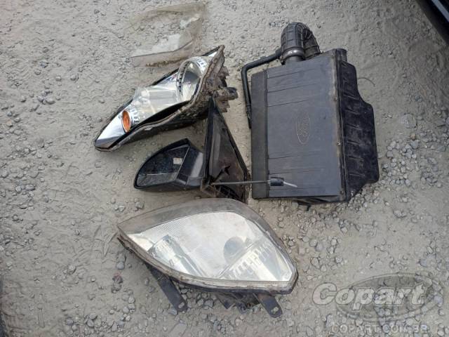 2003 FORD FIESTA 