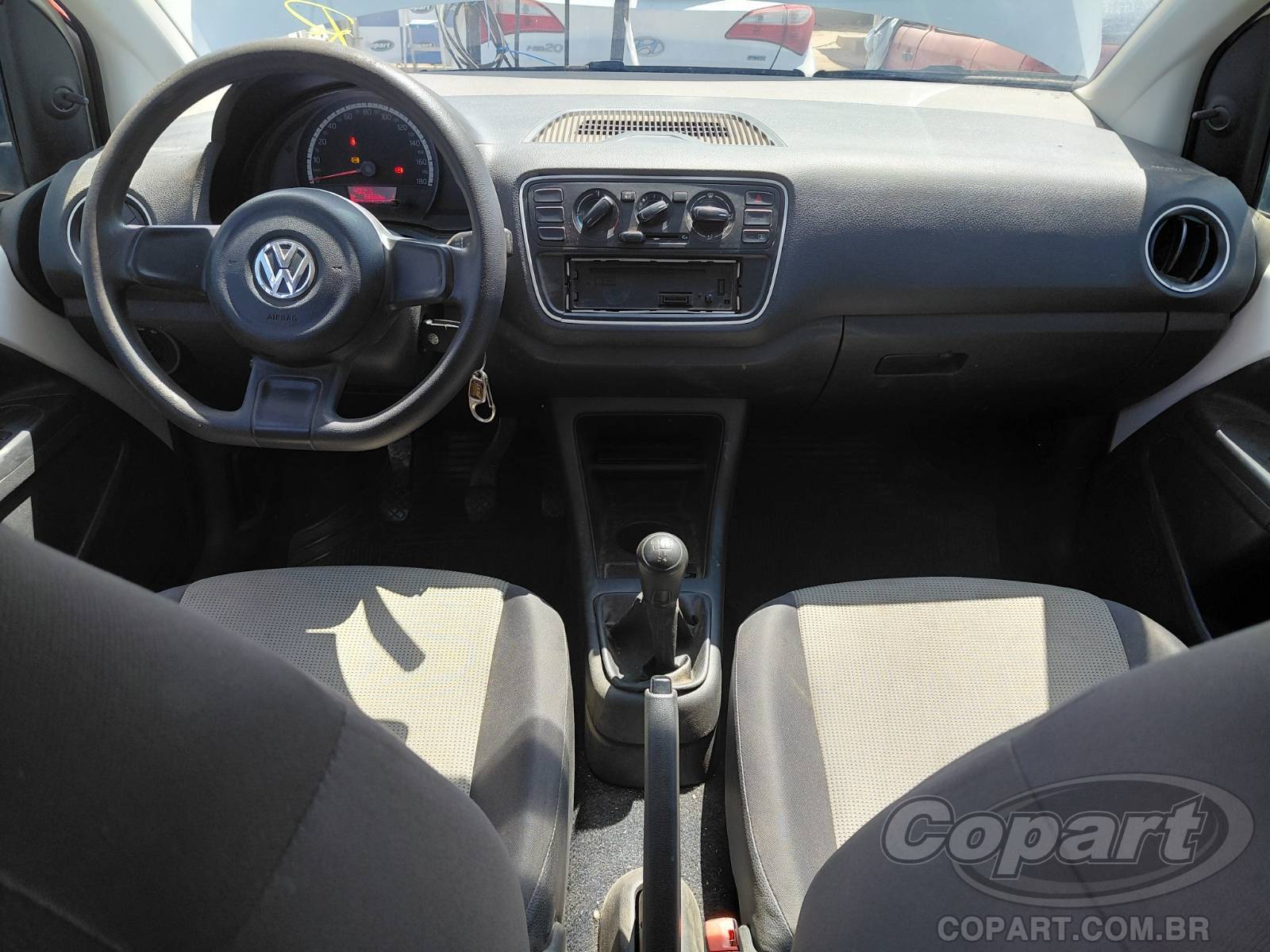 Foto 9 de 11: 2016 VOLKSWAGEN UP