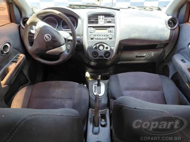 2017 NISSAN VERSA 