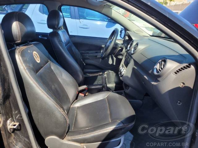 2009 VOLKSWAGEN VOYAGE 