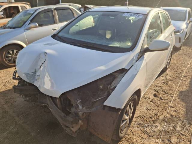 2015 HYUNDAI HB20 