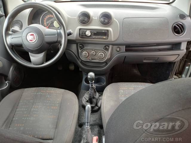 2015 FIAT UNO 