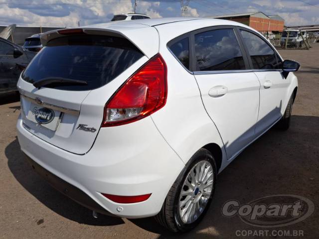 2015 FORD FIESTA 