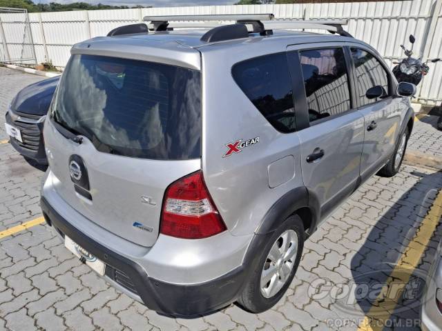 2013 NISSAN LIVINA 