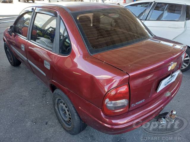 2010 CHEVROLET CLASSIC 