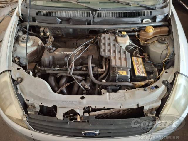 2002 FORD KA 