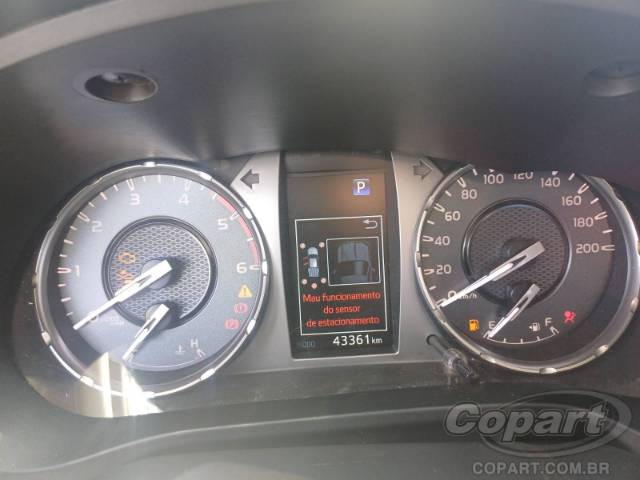 2024 TOYOTA HILUX CD 