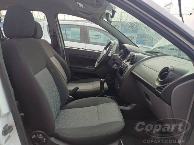 2012 FORD FIESTA 