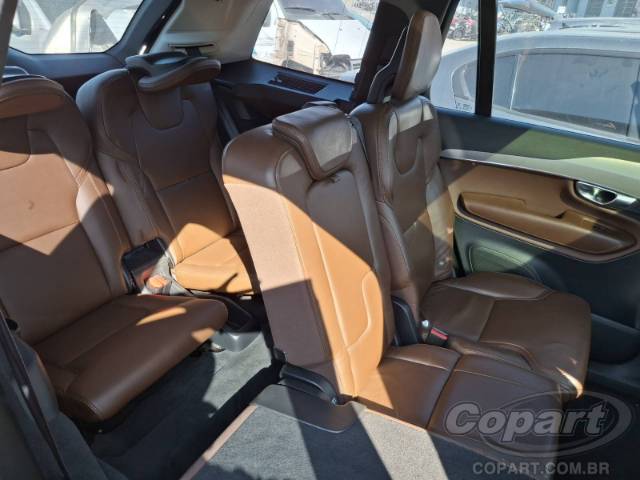 2020 VOLVO XC90 