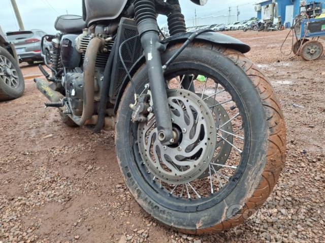 2024 TRIUMPH BONNEVILLE 