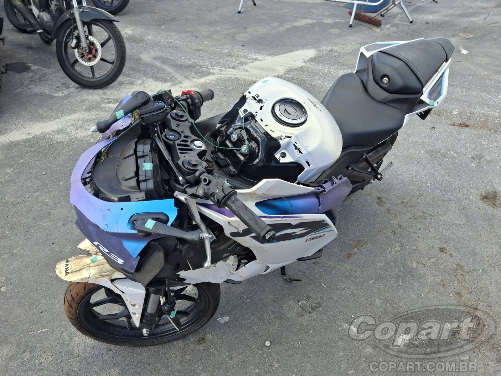 Foto 2: 2026 YAMAHA YZF R3