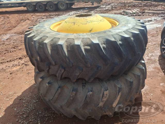 2013 JOHN DEERE COLHEITADEIRA 