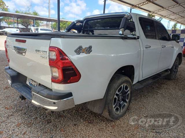 2023 TOYOTA HILUX CD 