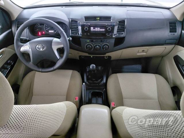 2014 TOYOTA HILUX SW4 