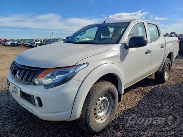2023 MITSUBISHI L200 TRITON 